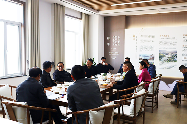 1740561949281882.png 221座談.png